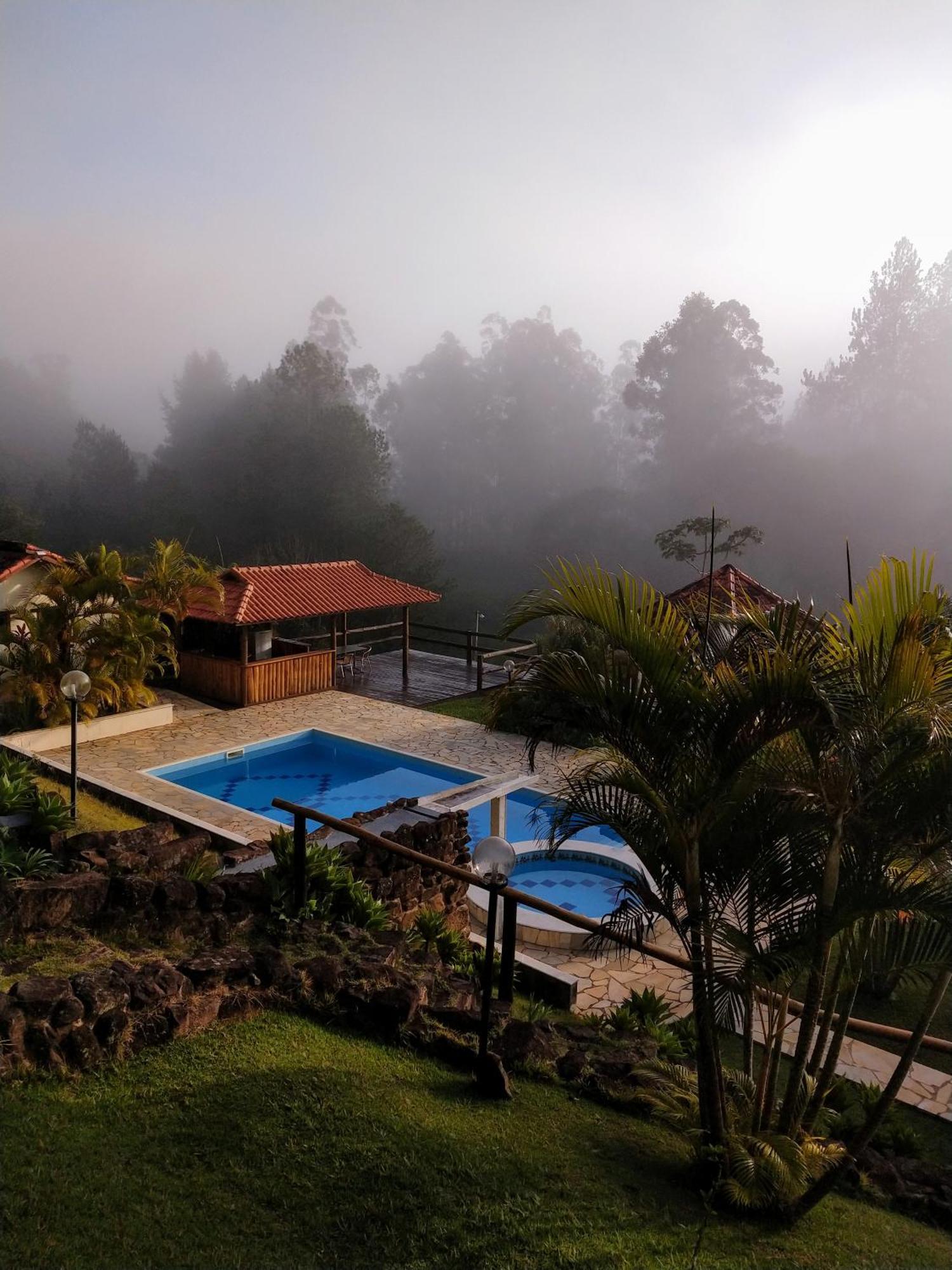 Pousada Colar De Ouro Cunha Exterior foto